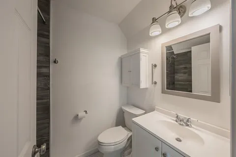 $165,000 | 8404 Forest Lane, Unit 305, Dallas, TX 75243