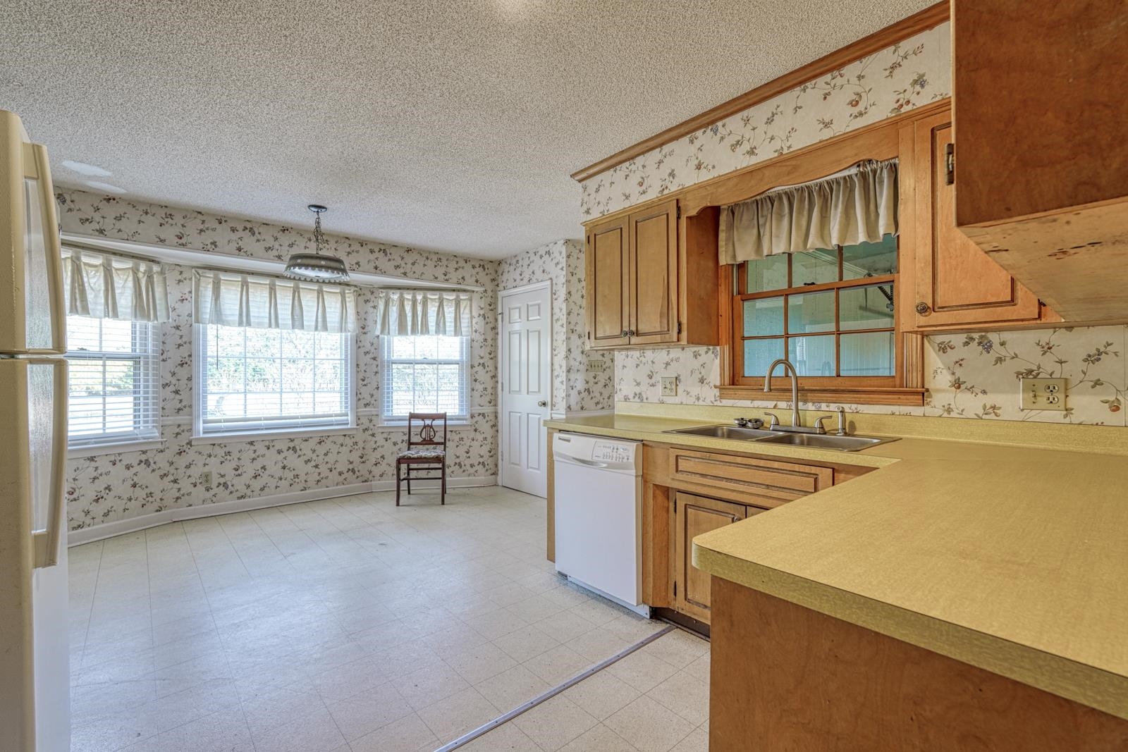 151 Suddeth Road Inman, SC 29349 - Photo 14 of 50