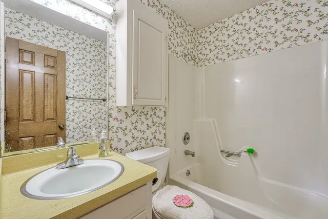 $905,000 | 151 Suddeth Road, Inman, SC 29349