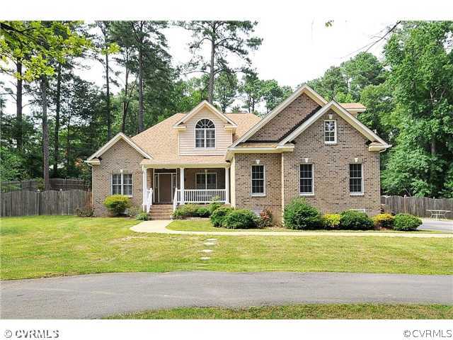 8520 Cherokee Road Richmond, VA 23235 - Photo 1 of 16 Exterior Front