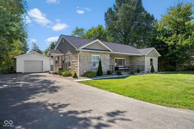 $260,000 | 503 East Bennett Street, Westport, IN 47283