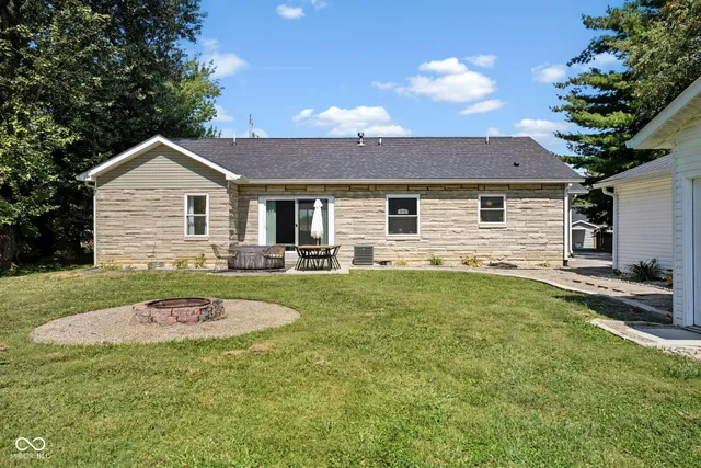 $260,000 | 503 East Bennett Street, Westport, IN 47283