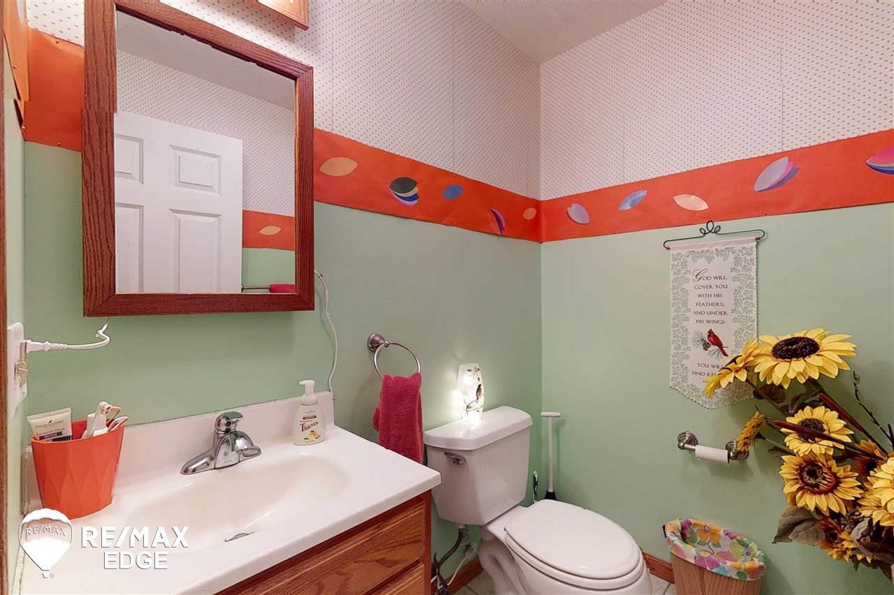 5266 Diehl Road Metamora, MI 48455 - Photo 27 of 51 50046432-26.JPG