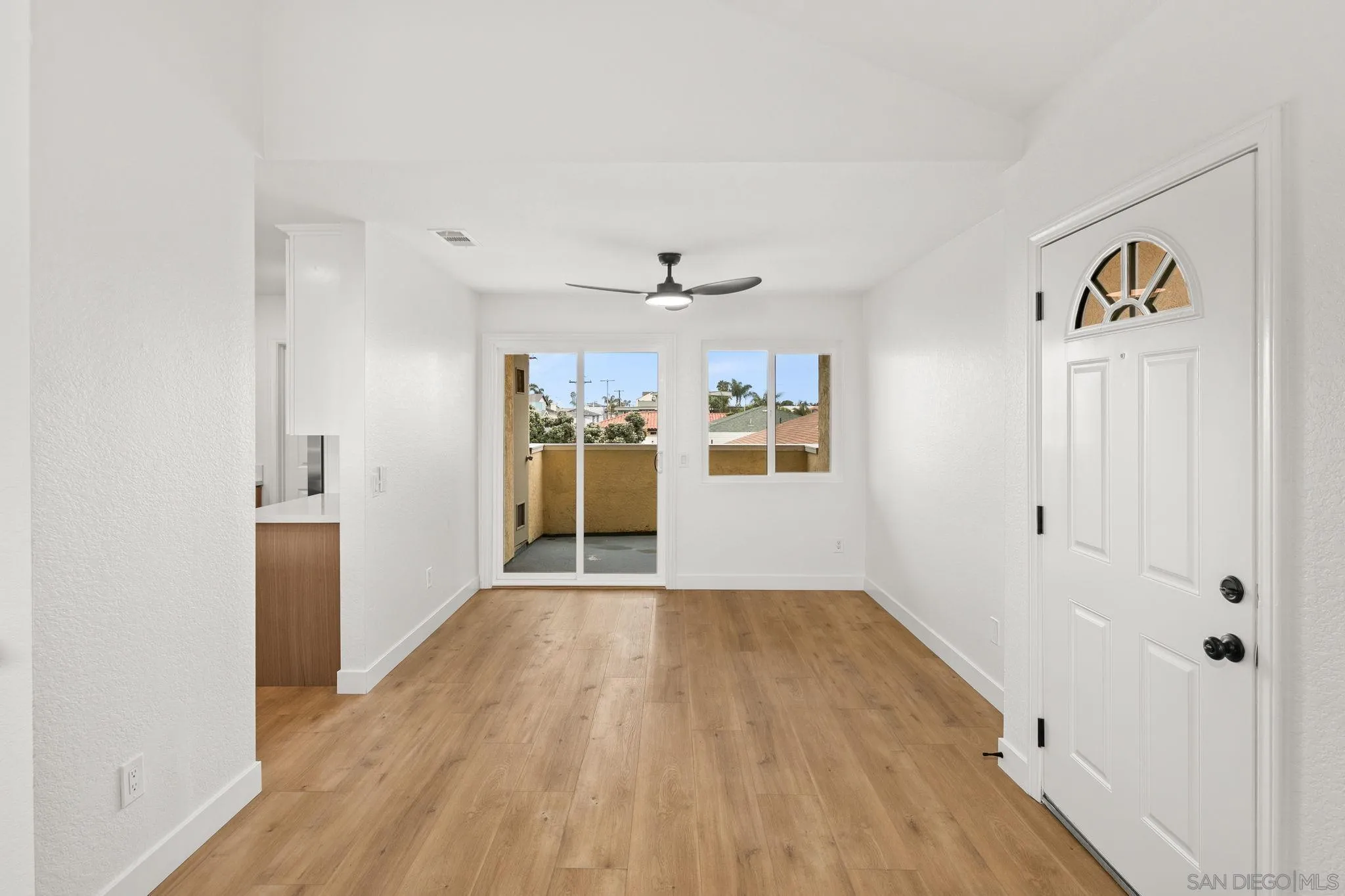 152 Evergreen Avenue, Unit 4 Imperial Beach, CA 91932 - Photo 11 of 44