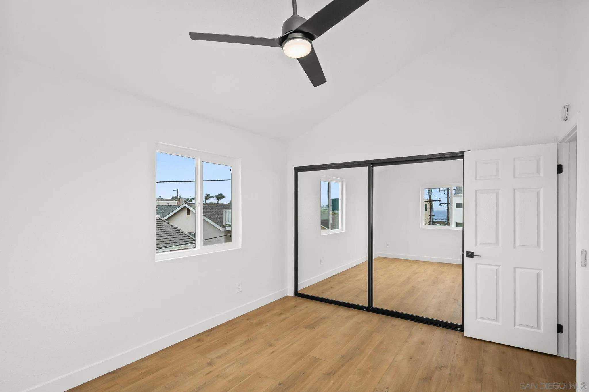 152 Evergreen Avenue, Unit 4 Imperial Beach, CA 91932 - Photo 23 of 44