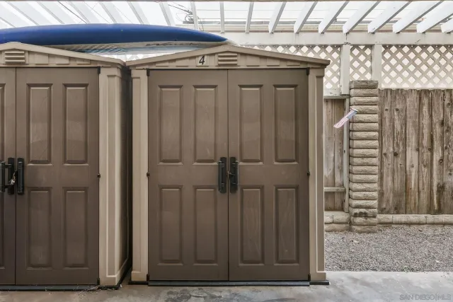 a view of a front of house with outdoor space