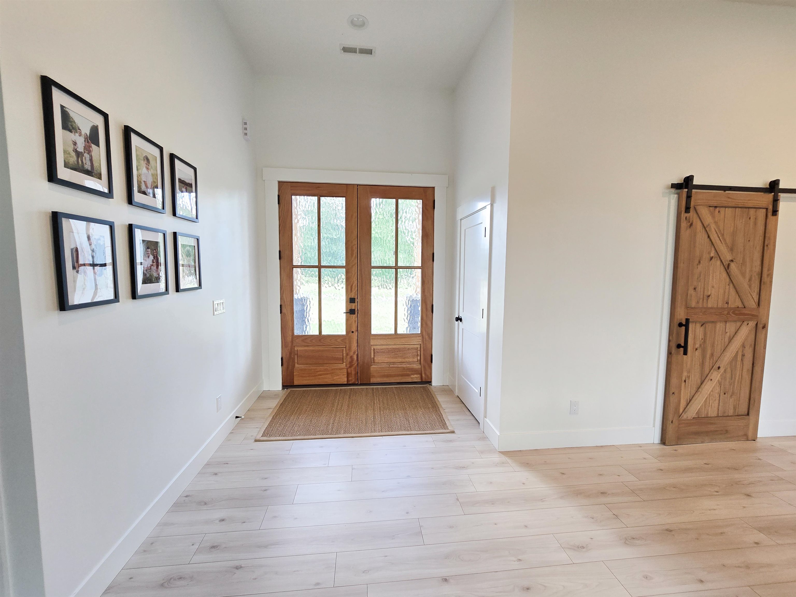 334 Jordan Creek Road Inman, SC 29349 - Photo 2 of 33