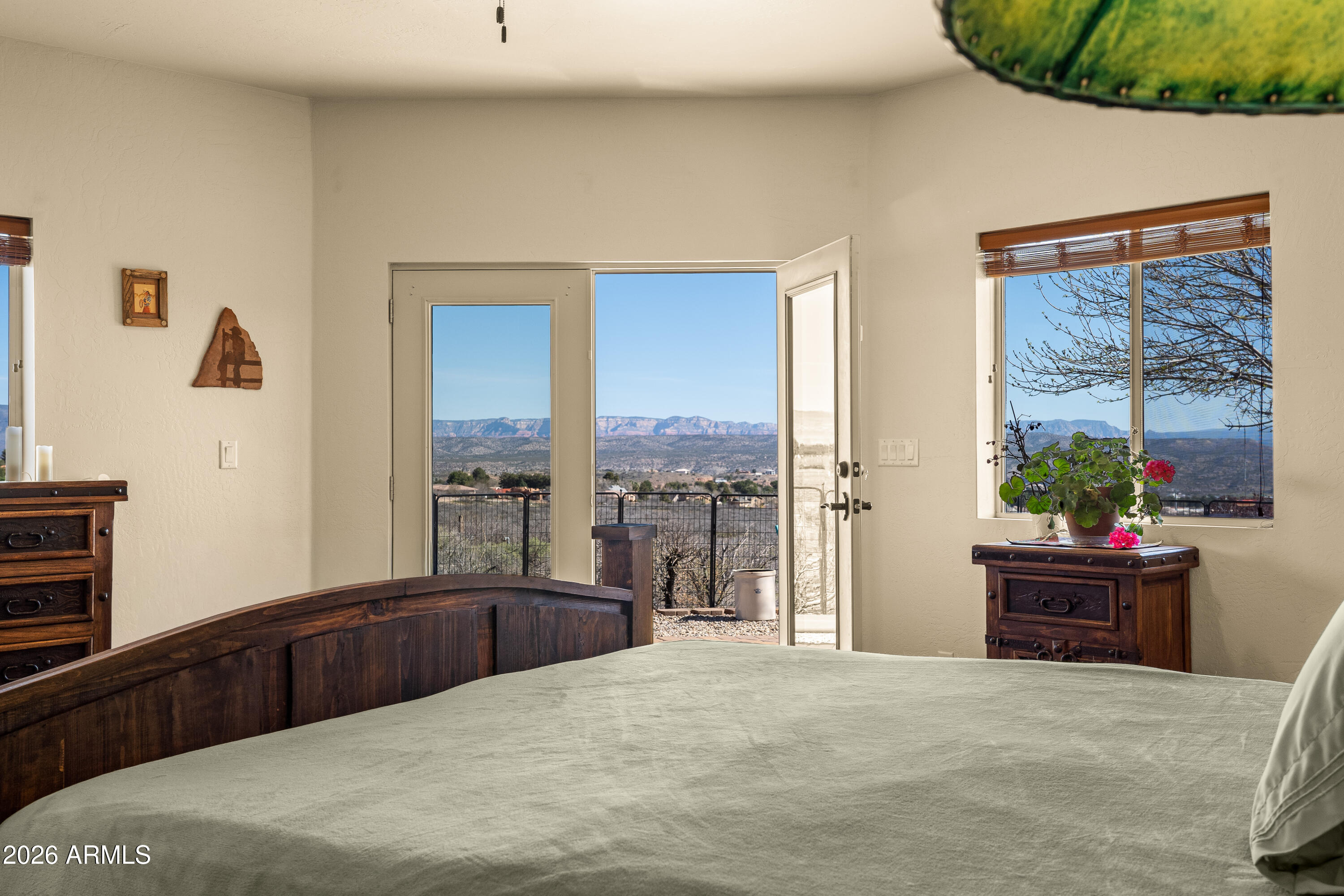 1800 Minerich Road Clarkdale, AZ 86324 - Photo 24 of 55 1800MinerichRd-interiors-PrimarySuite-02