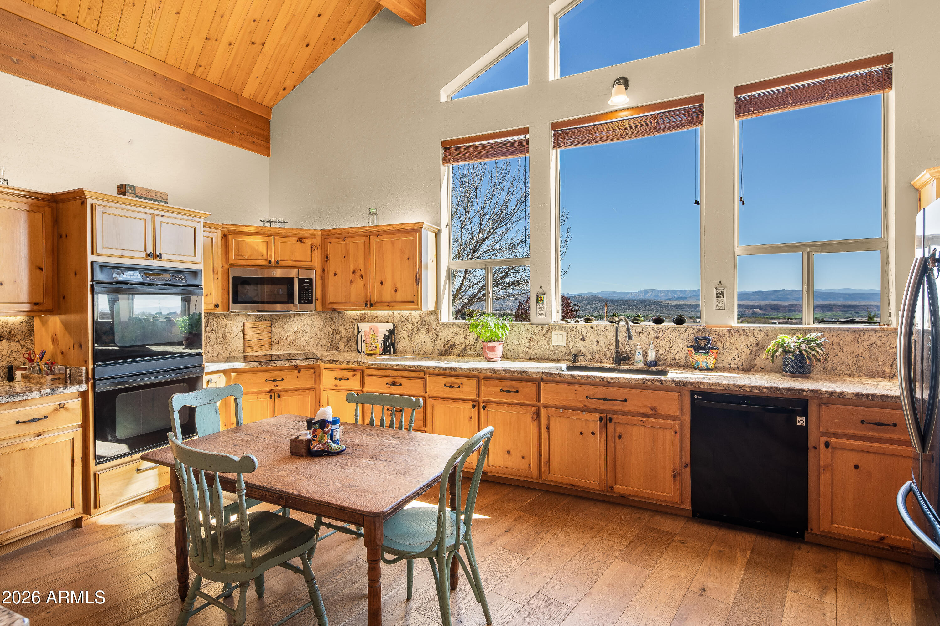 1800 Minerich Road Clarkdale, AZ 86324 - Photo 4 of 55 1800MinerichRd-interiors-CommonAreas-12