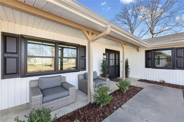 $498,000 | 1505 Redbud Lane, Iola, KS 66749