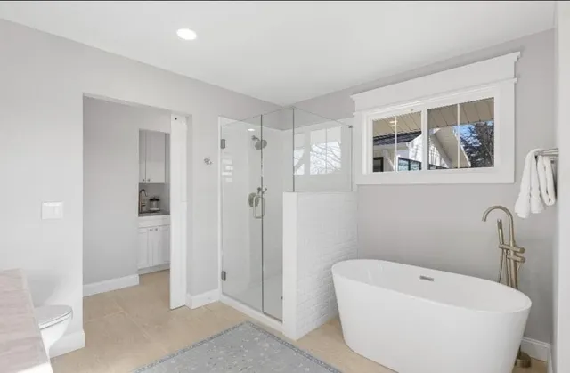 $498,000 | 1505 Redbud Lane, Iola, KS 66749