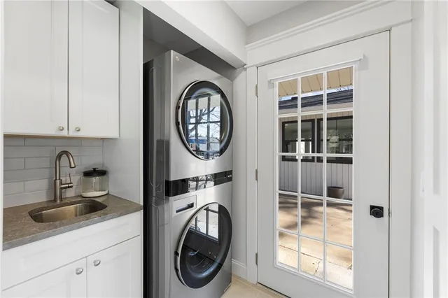 $498,000 | 1505 Redbud Lane, Iola, KS 66749