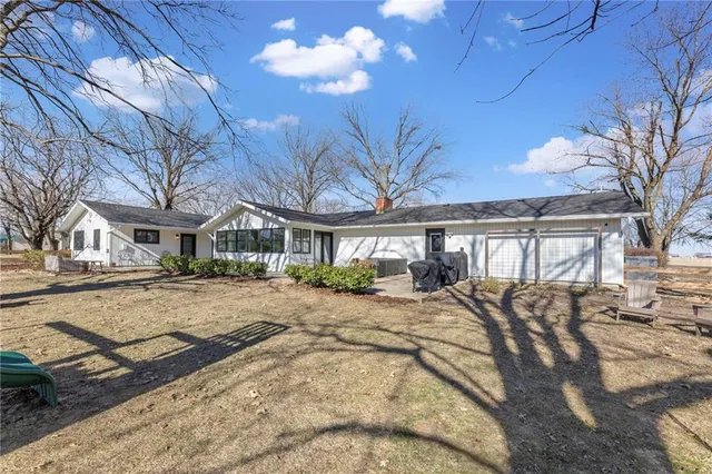 $498,000 | 1505 Redbud Lane, Iola, KS 66749