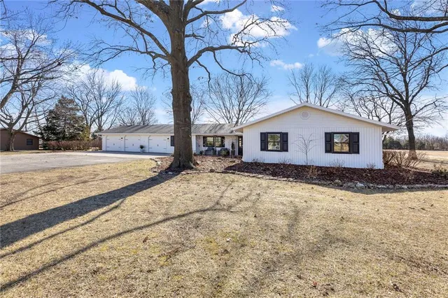 $498,000 | 1505 Redbud Lane, Iola, KS 66749