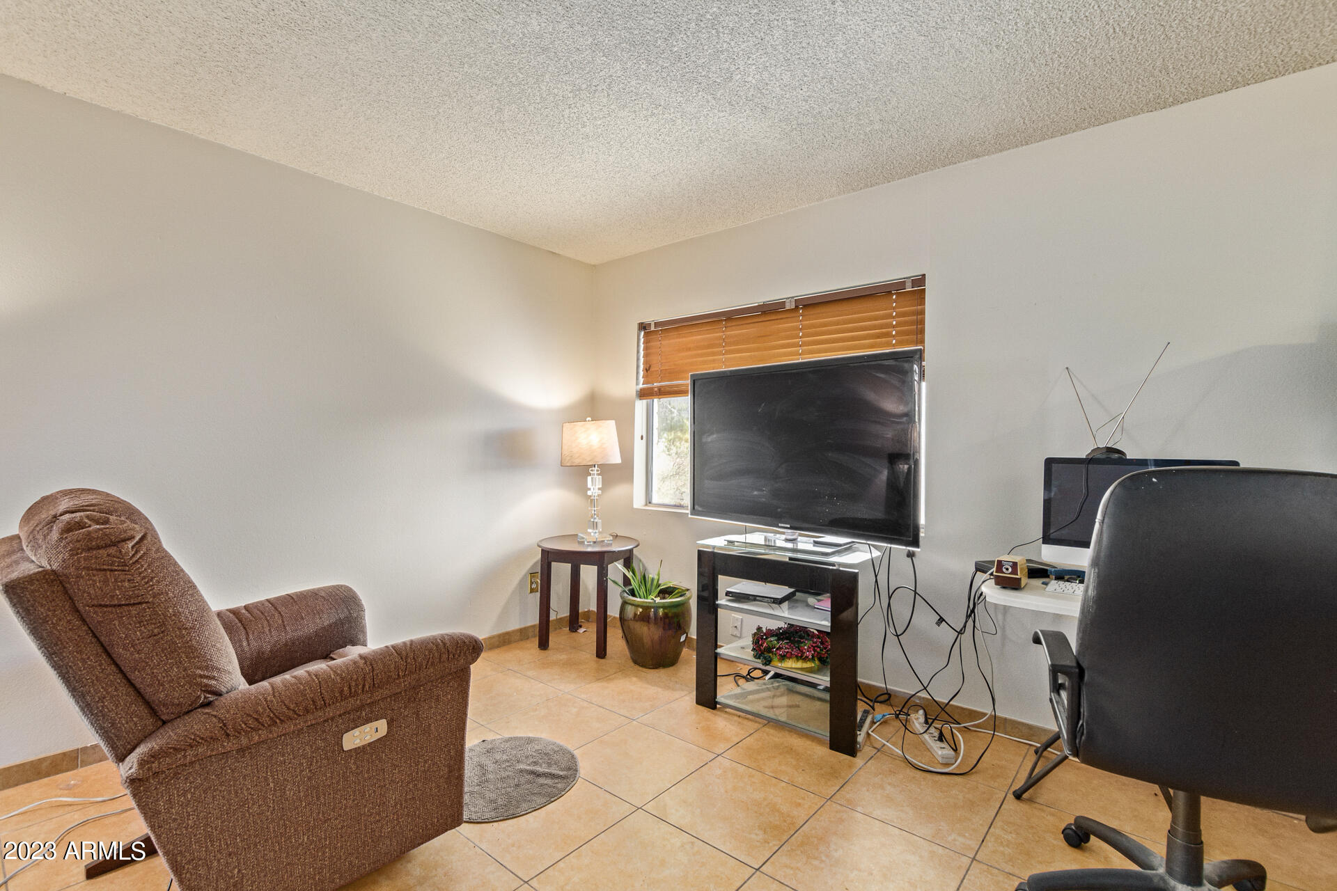 15408 North 23rd Street Phoenix, AZ 85022 - Photo 6 of 20 6-23rd