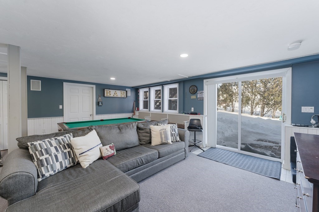 47 Kenberma Road Worcester, MA 01604 - Photo 27 of 38 Gallery Image 27