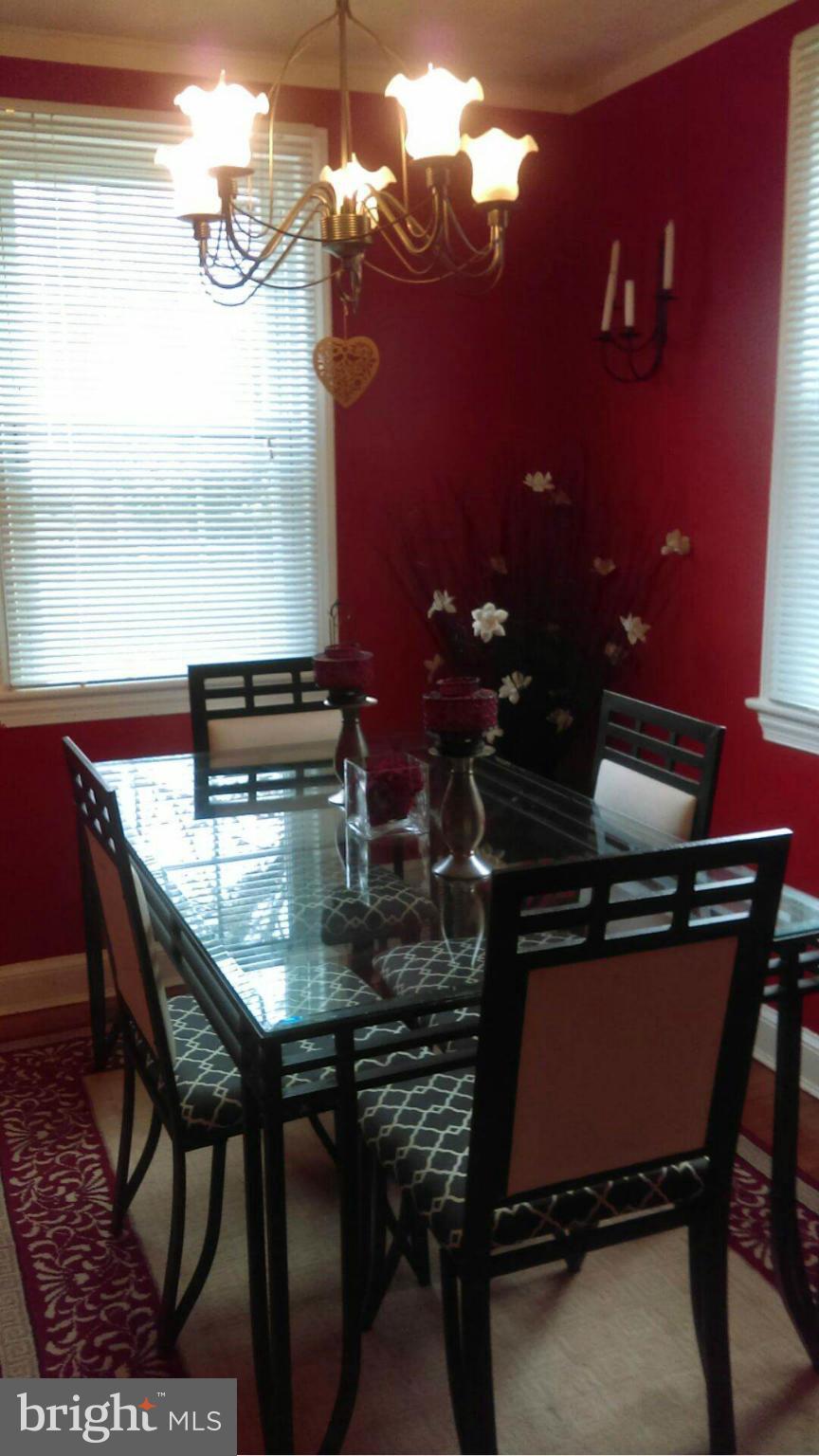 811 Baltimore Road Rockville, MD 20851 - Photo 16 of 20 Dining Room