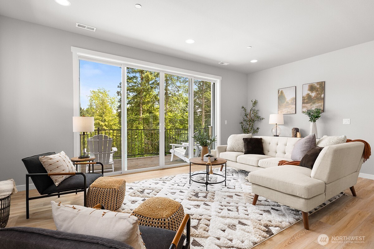 7907 South 132nd Street Seattle, WA 98178 - Photo 18 of 40