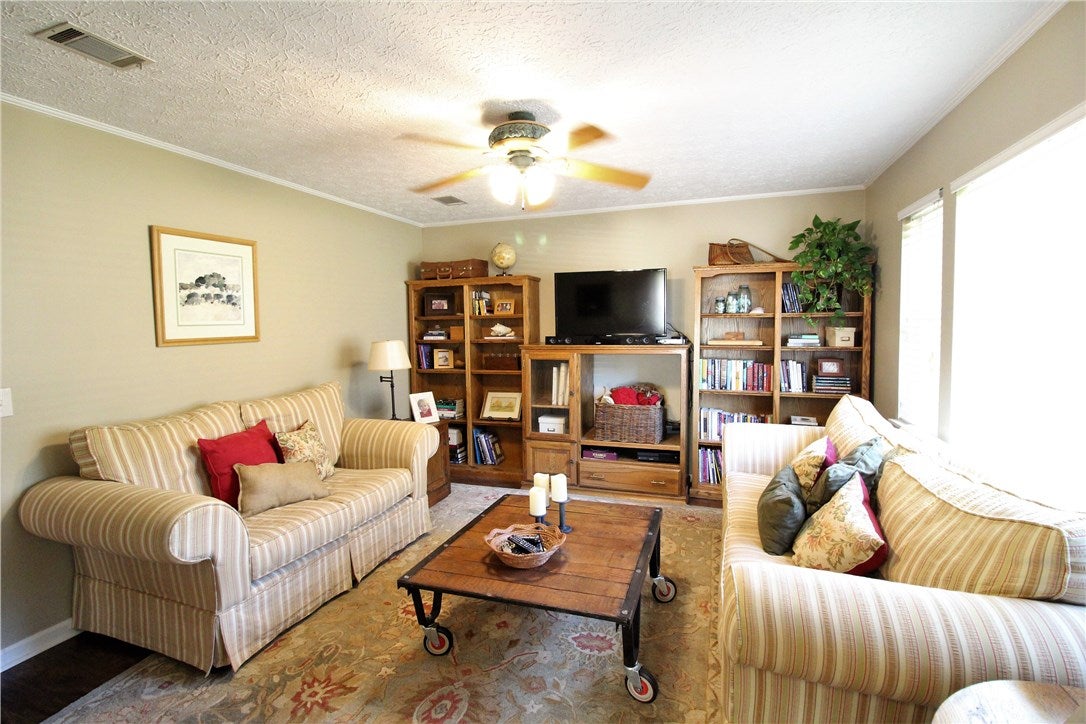 608 Rustic Street Opelika, AL 36801 - Photo 32 of 36 Gallery Image 32