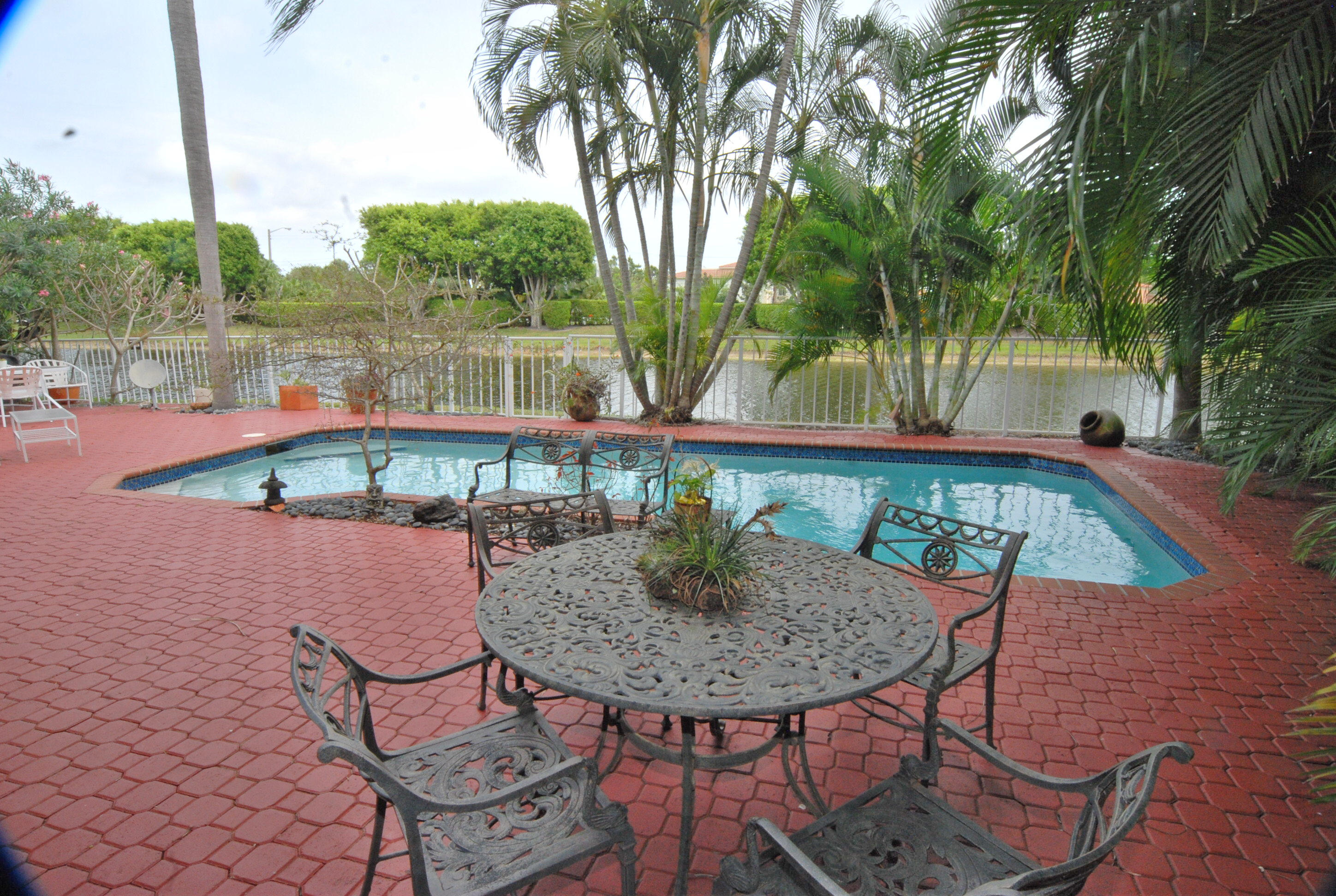 17256 Hampton Boulevard Boca Raton, FL 33496 - Photo 2 of 23 CSC_0050