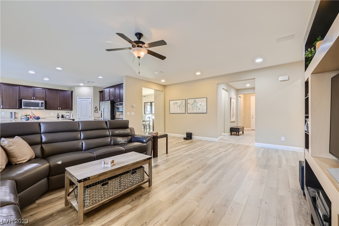 7421 Manse Ranch Avenue Las Vegas, NV 89179 - Photo 19 of 50