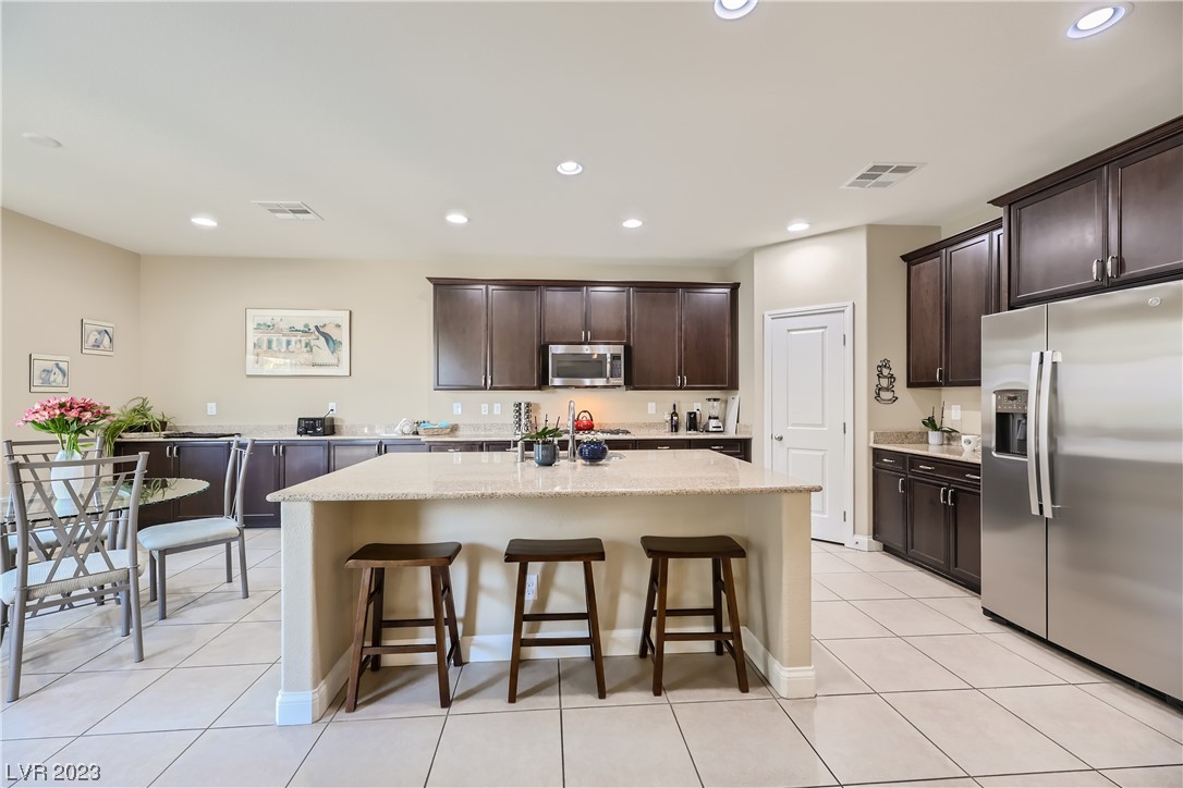 7421 Manse Ranch Avenue Las Vegas, NV 89179 - Photo 6 of 50