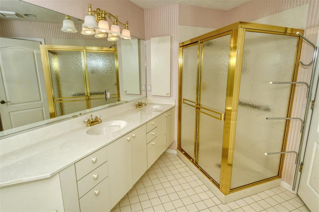 455 Oak Point Road Osprey, FL 34229 - Photo 27 of 64 Gallery Image 27