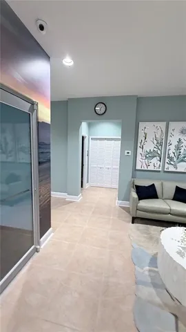 $4,500 | 17735 Gulf Boulevard, Unit 304, Redington Shores, FL 33708