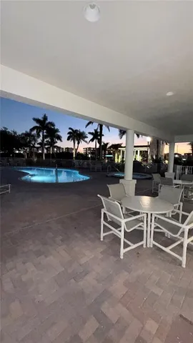 $4,500 | 17735 Gulf Boulevard, Unit 304, Redington Shores, FL 33708
