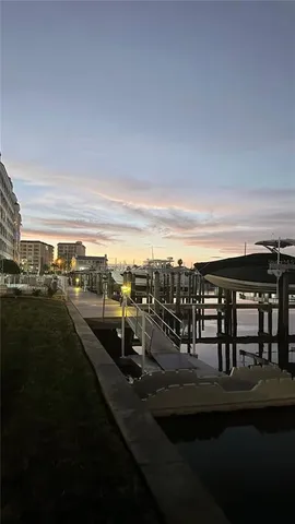 $4,500 | 17735 Gulf Boulevard, Unit 304, Redington Shores, FL 33708