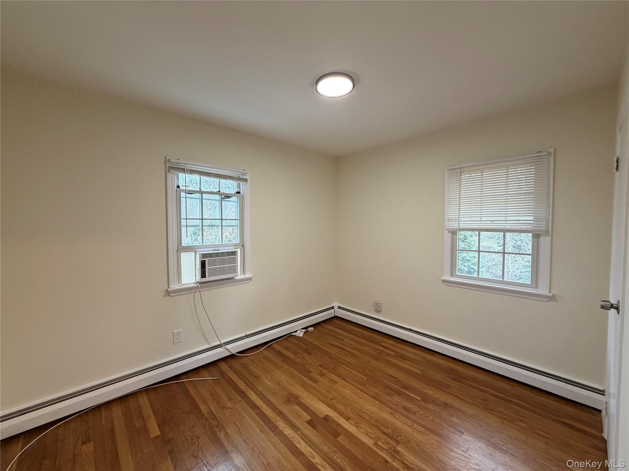 23 Jerome Road Syosset, NY 11791 - Photo 18 of 18 Gallery Image 18