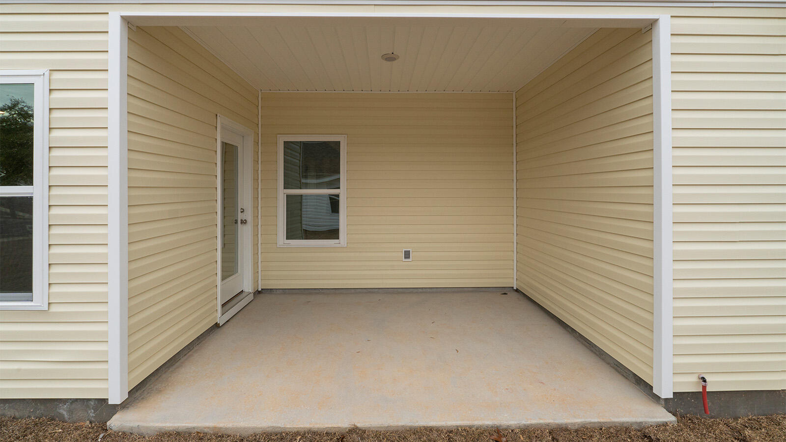 52 Elderberry Street Freeport, FL 32439 - Photo 25 of 36 a view of a small space