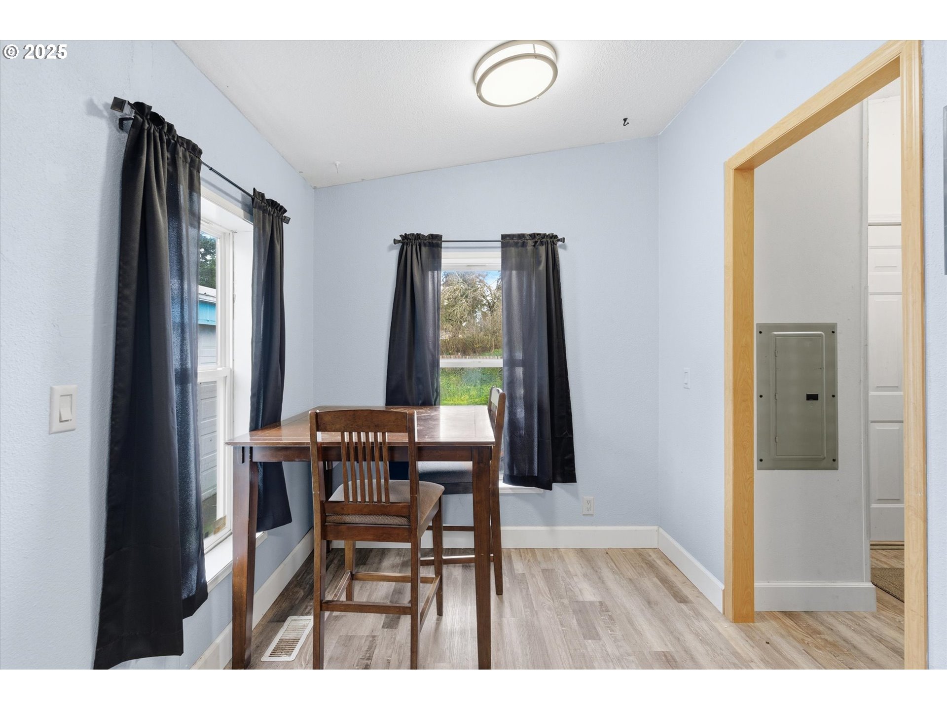 223 Quick Road Castle Rock, WA 98611 - Photo 12 of 38