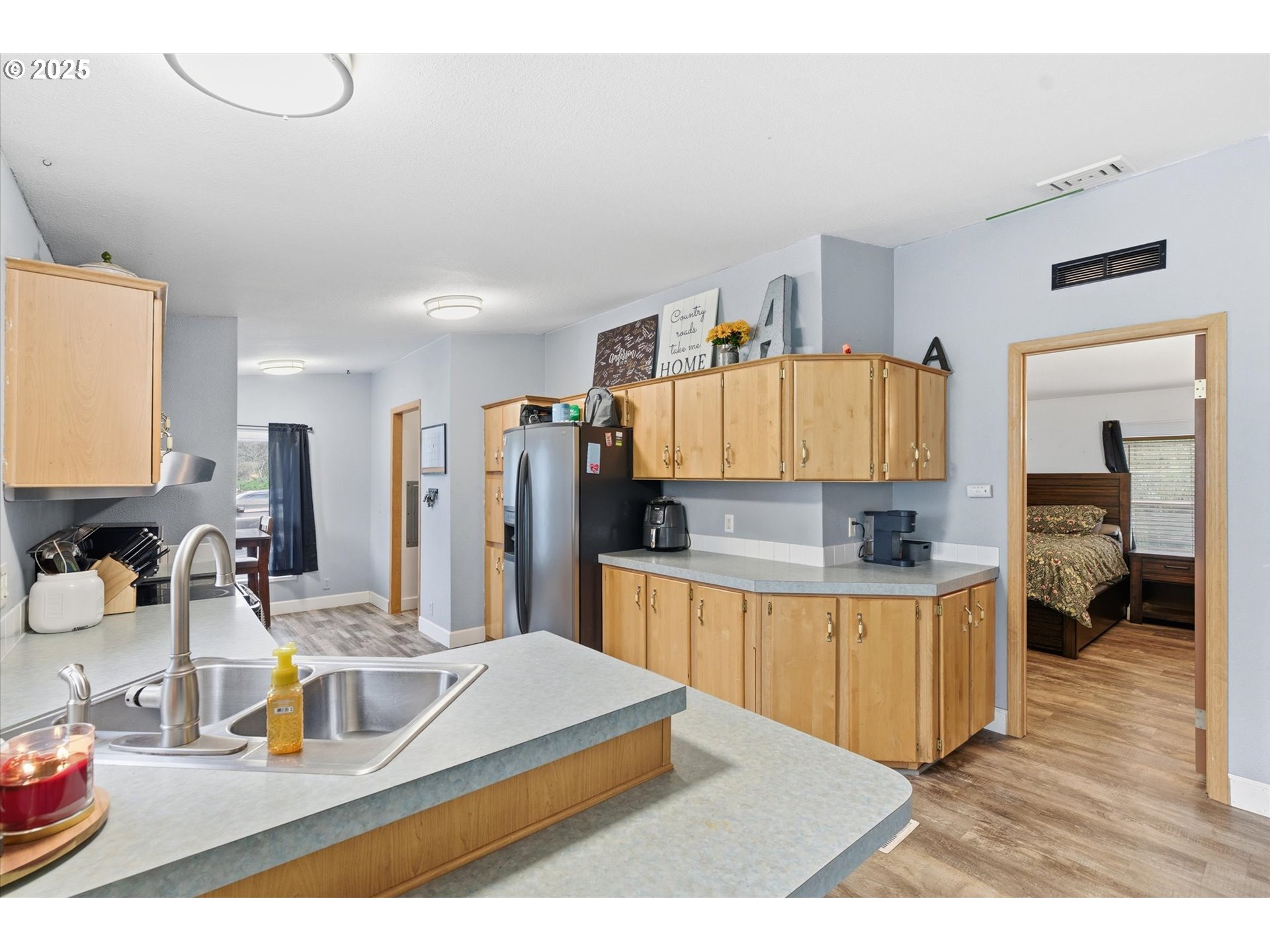 223 Quick Road Castle Rock, WA 98611 - Photo 7 of 38