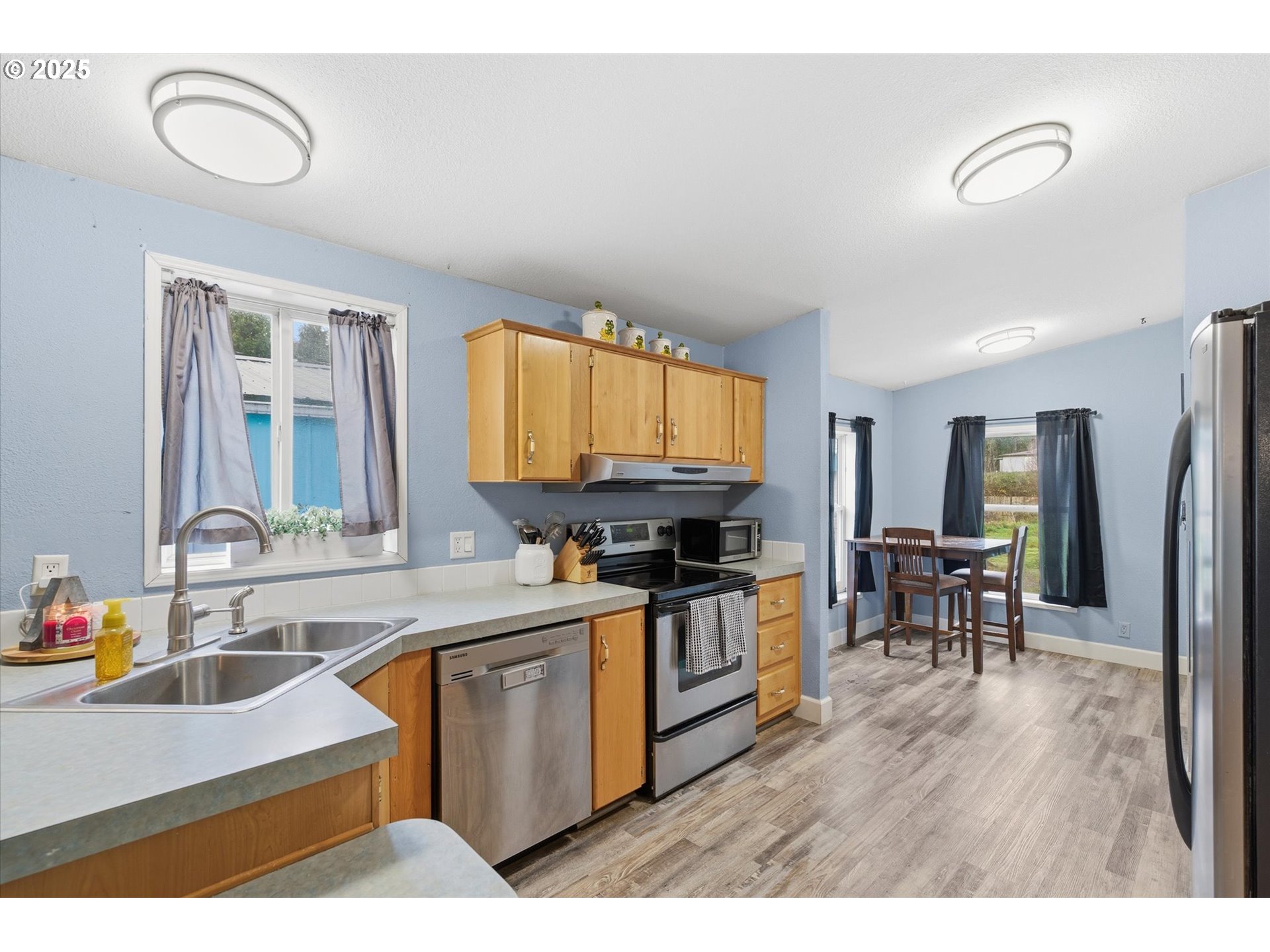 223 Quick Road Castle Rock, WA 98611 - Photo 8 of 38