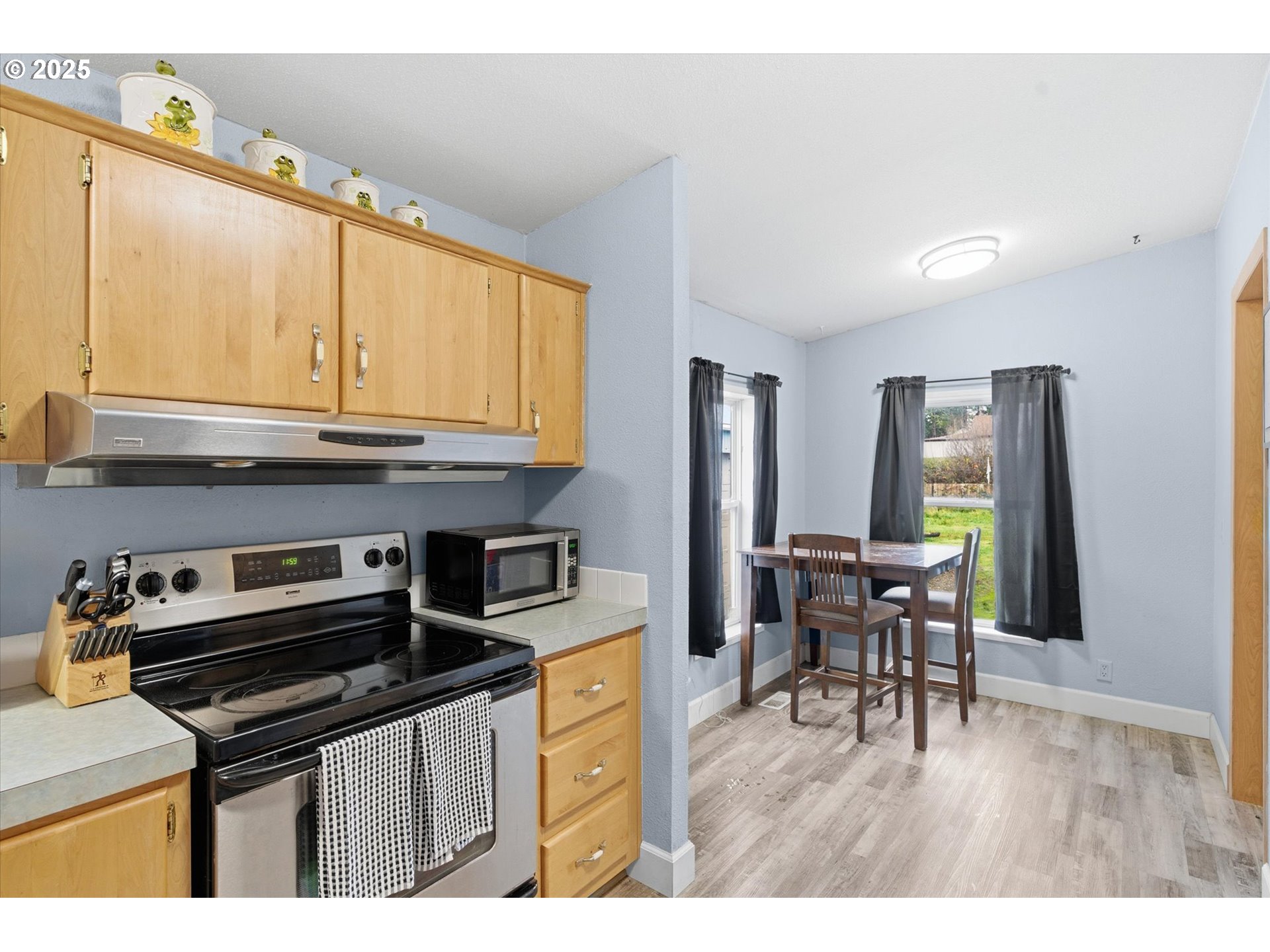 223 Quick Road Castle Rock, WA 98611 - Photo 9 of 38