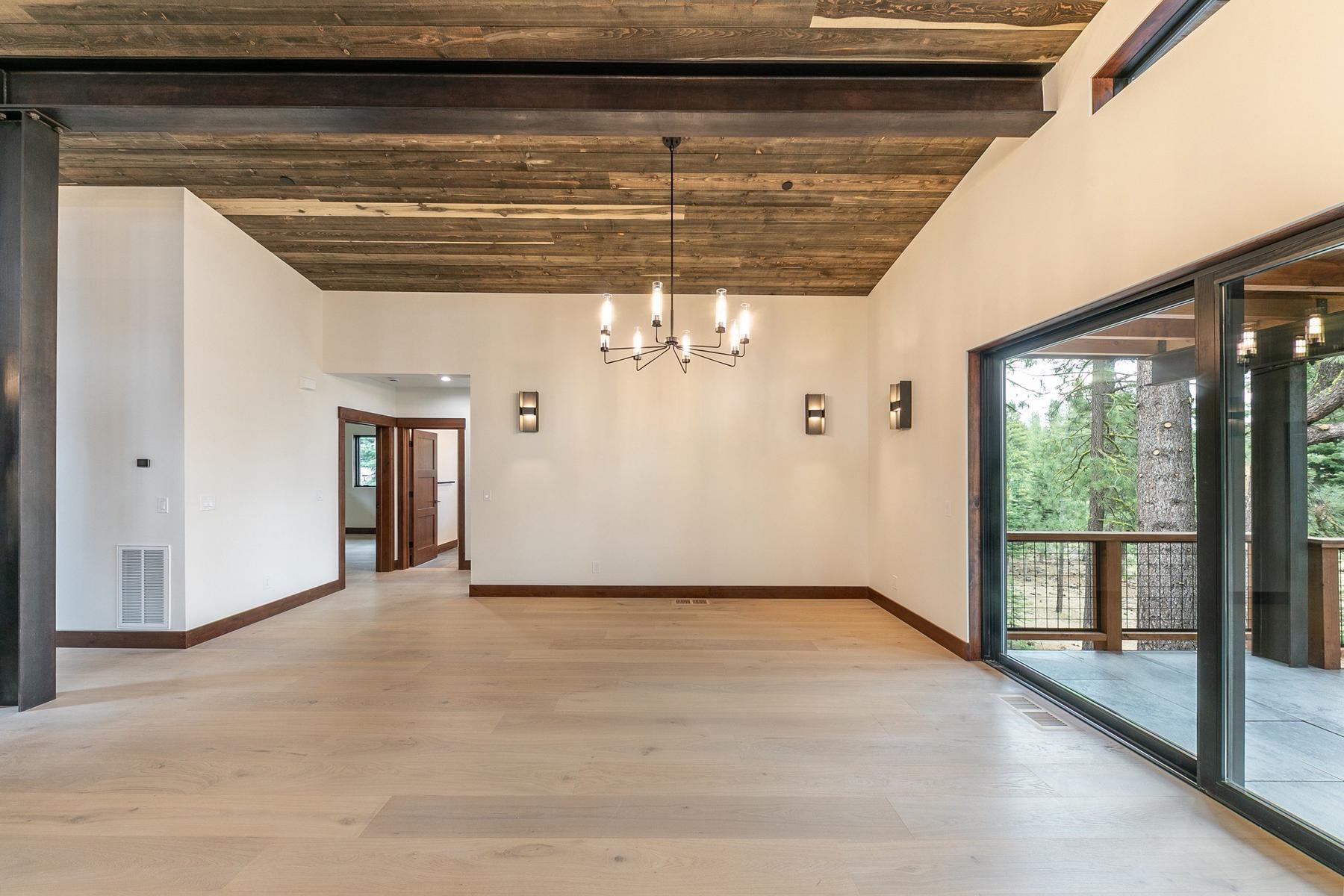 11083 China Camp Road Truckee, CA 96161 - Photo 6 of 24