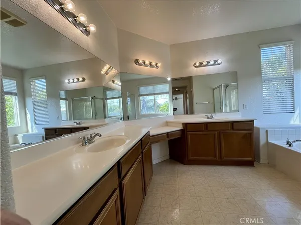 $4,500 | 7271 Blue Crab Court, Eastvale, CA 92880