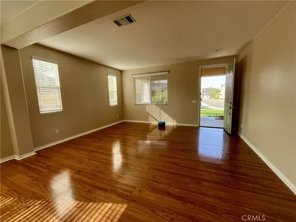 $4,500 | 7271 Blue Crab Court, Eastvale, CA 92880