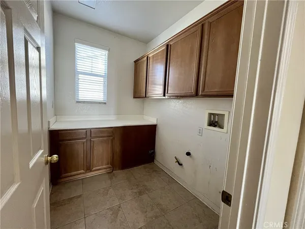 $4,500 | 7271 Blue Crab Court, Eastvale, CA 92880