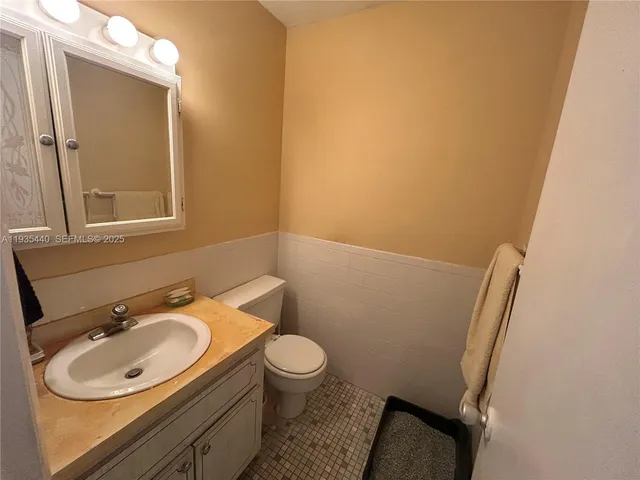 $90,000 | 1225 Northwest 21st Street, Unit 141410, Stuart, FL 34994