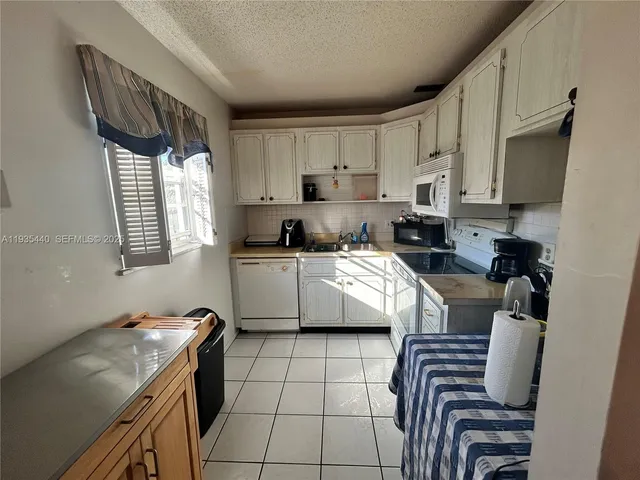 $90,000 | 1225 Northwest 21st Street, Unit 141410, Stuart, FL 34994