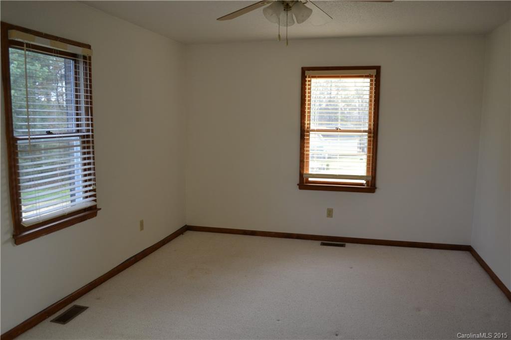 1660 Cricket Run Road York, SC 29745 - Photo 13 of 19 Gallery Image 13