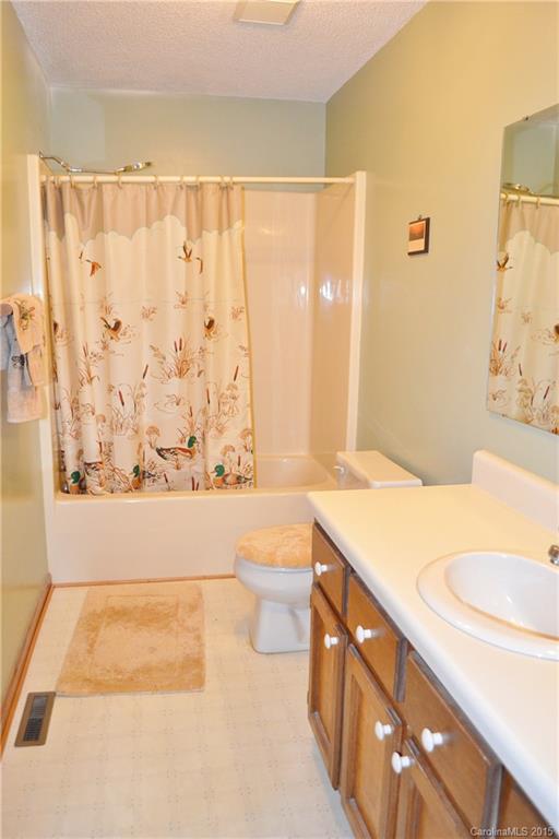 1660 Cricket Run Road York, SC 29745 - Photo 14 of 19 Gallery Image 14