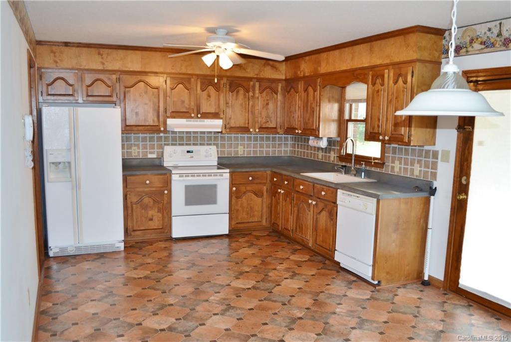 1660 Cricket Run Road York, SC 29745 - Photo 6 of 19 Gallery Image 6