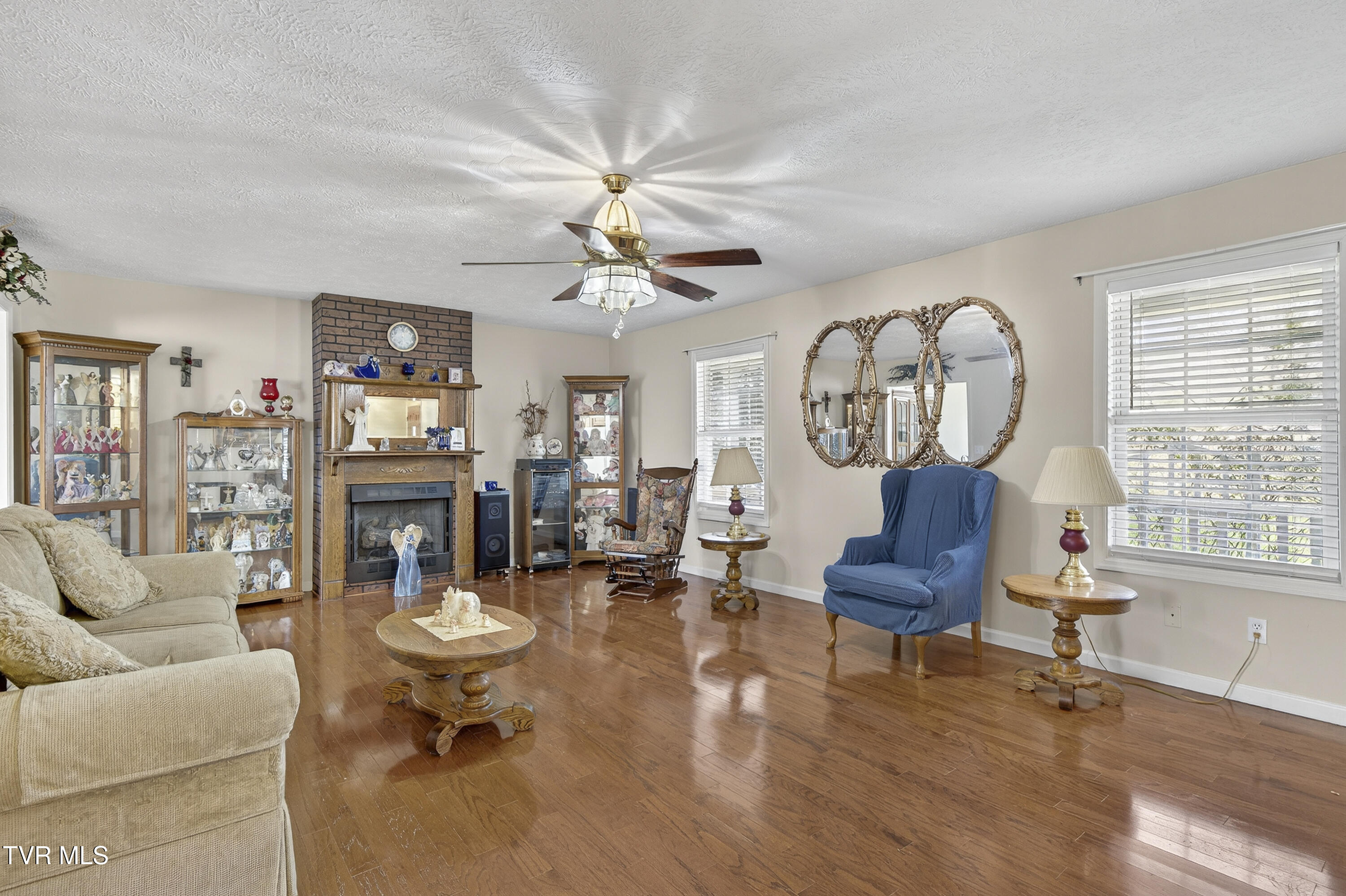 15002 Peaceful Valley Road Abingdon, VA 24210 - Photo 11 of 37 15002-Peaceful-Valley-Abingdon-VA Matt-S