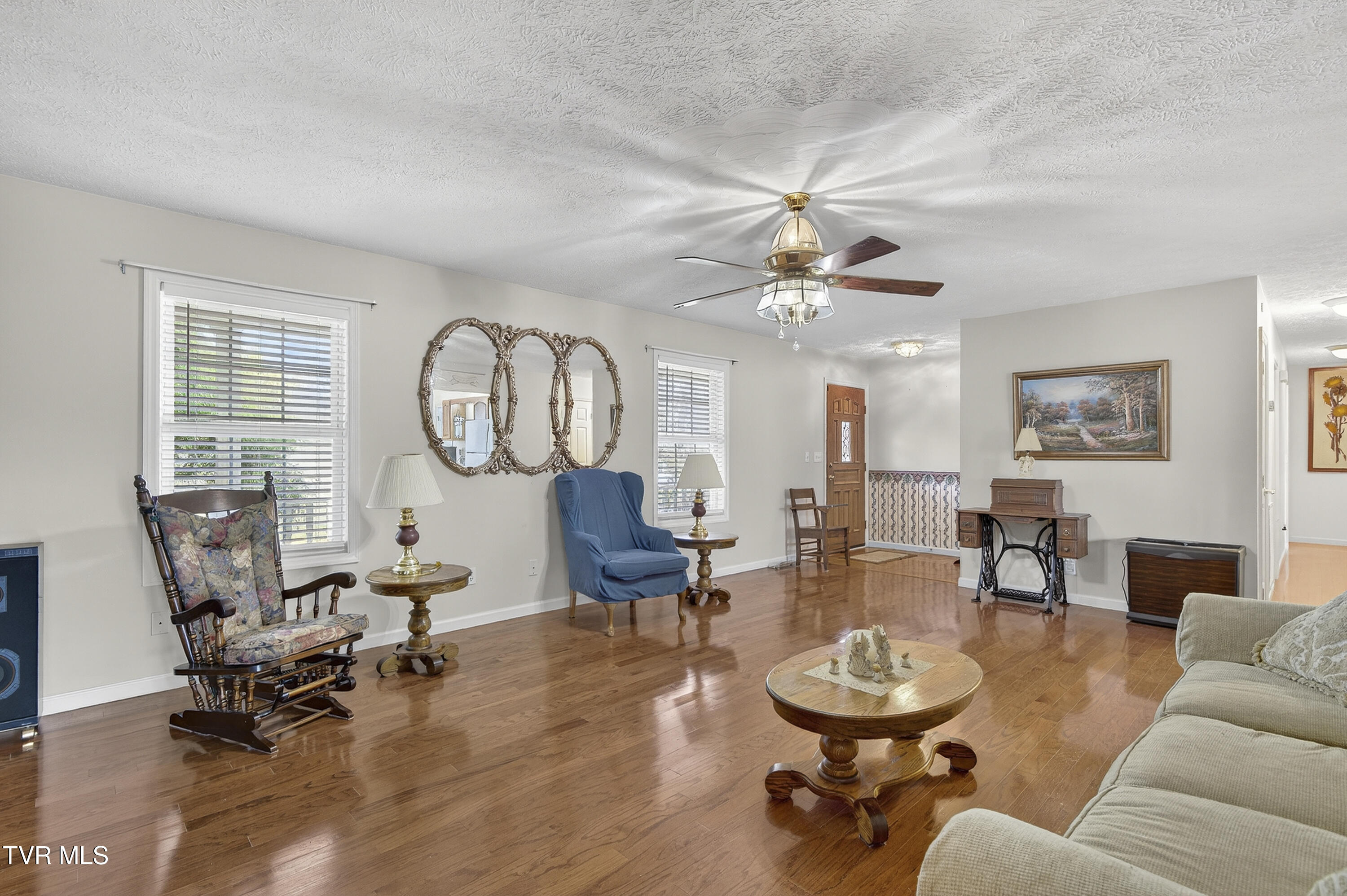 15002 Peaceful Valley Road Abingdon, VA 24210 - Photo 12 of 37 15002-Peaceful-Valley-Abingdon-VA Matt-S