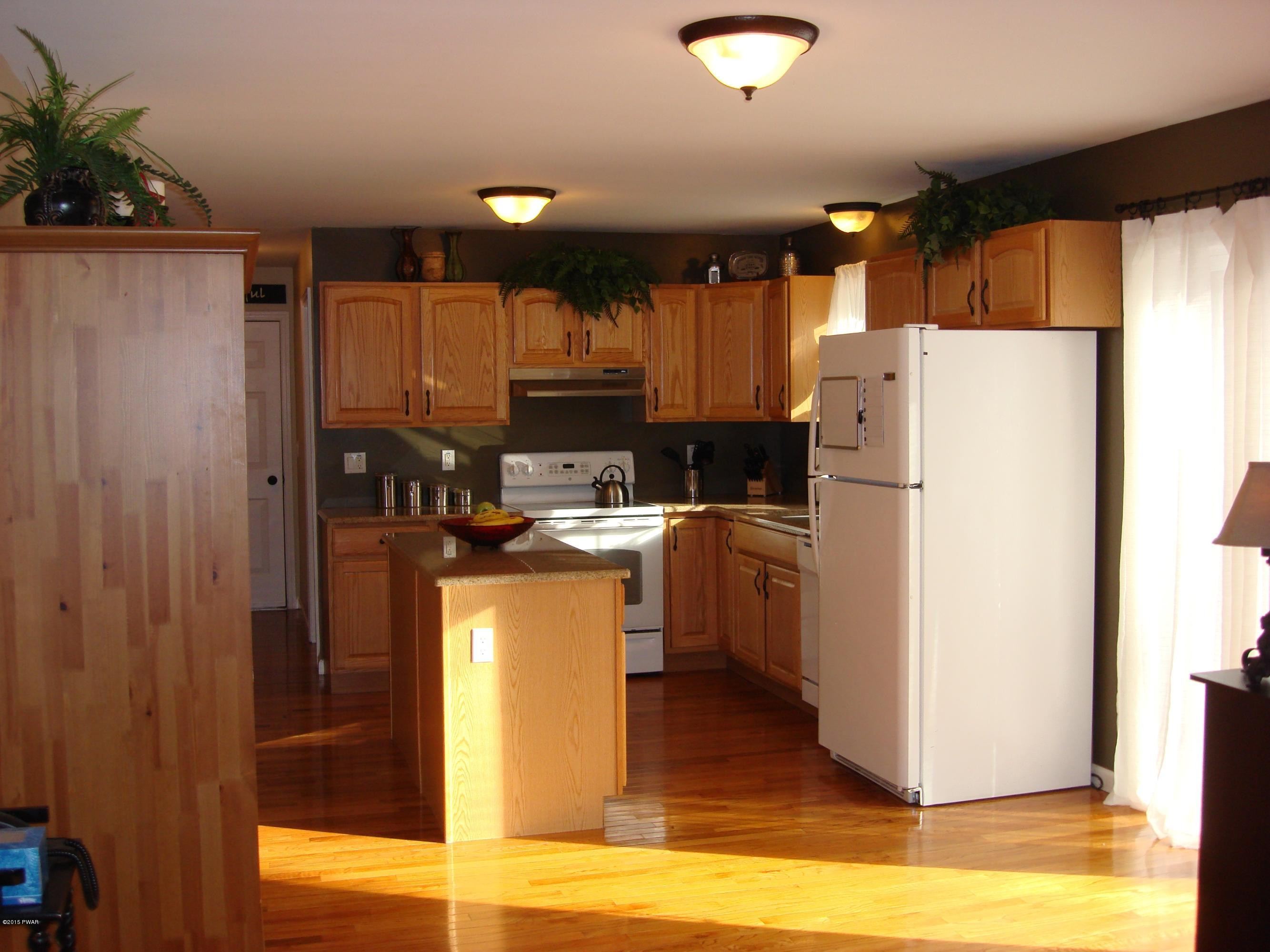 108 Springbrook Court Shohola, PA 18458 - Photo 21 of 97 Gallery Image 21