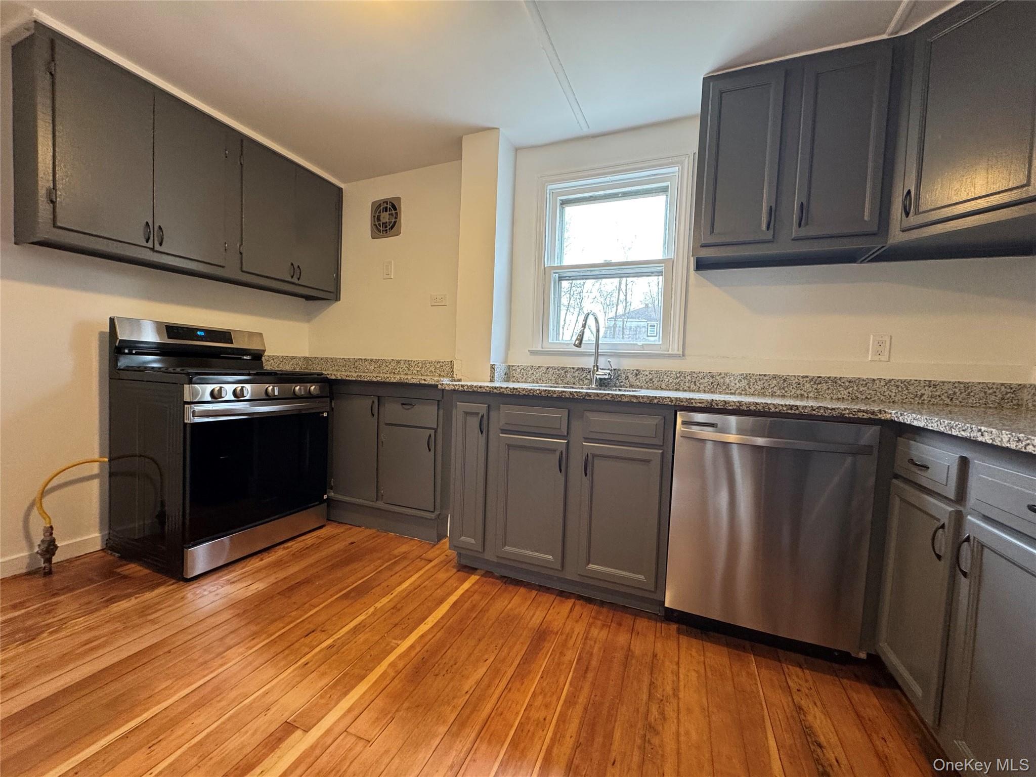 101 Spring Street Maybrook, NY 12543 - Photo 6 of 20