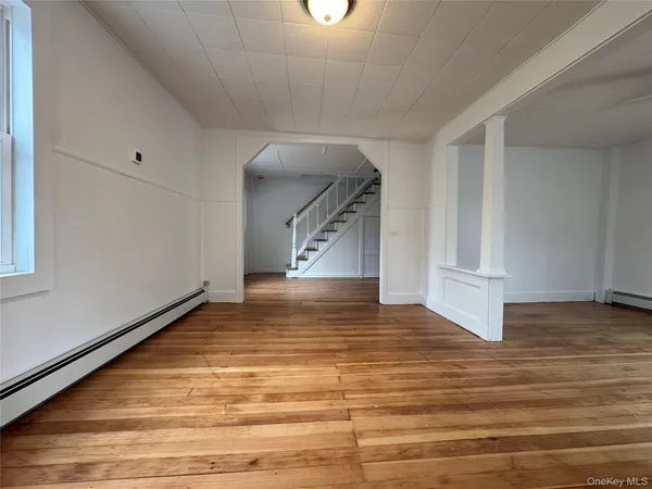 $2,200 | 101 Spring Street, Maybrook, NY 12543